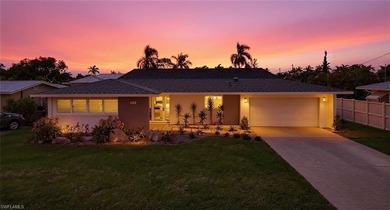 Cape Coral Lakes Area Home For Sale in Cape Coral Florida