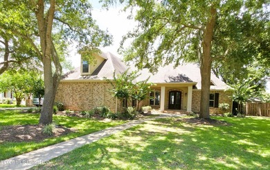 Stunning Custom-Built Home with Attached MIL (Mother-In-Law) - photo 1
