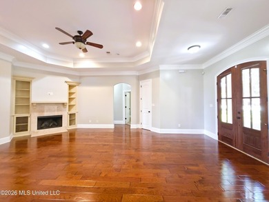 Stunning Custom-Built Home with Attached MIL (Mother-In-Law) - photo 10