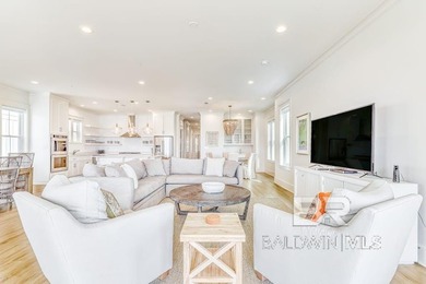 DIRECT GULF FRONT LUXURY | CUSTOM HOME | PRIVATE POOL | 2 LARGE - photo 13