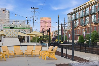 Discover city living at its finest in the heart of South End - photo 18