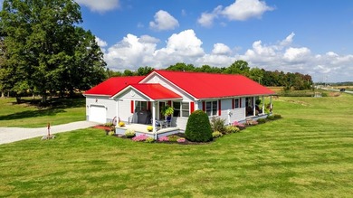 (private lake, pond, creek) Home For Sale in Winchester Ohio