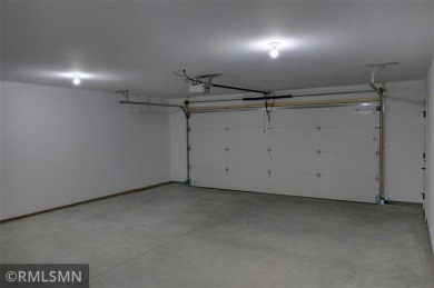 Conveniently located in Amery's highly sought after Pondhurst