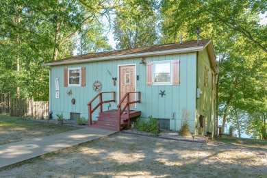 Three Legged Lake Home Sale Pending in Bloomingdale Michigan