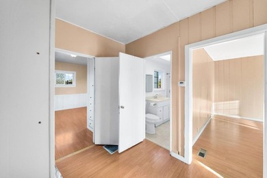 WEST SAN CARLOS DUPLEX, PHENOMENAL INVESTMENT! This 2-level - photo 10