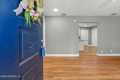Welcome home to this beautifully updated 3-bedroom, 2-bath brick - photo 6