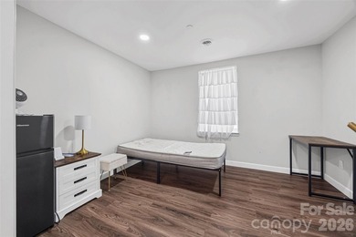 Turnkey student housing investment near USC-Union, fully leased - photo 15