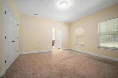 VRM: SELLER WILL ENTERTAIN BETWEEN $399,000 - $410,000. The list