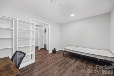 Turnkey student housing investment near USC-Union, fully leased - photo 21