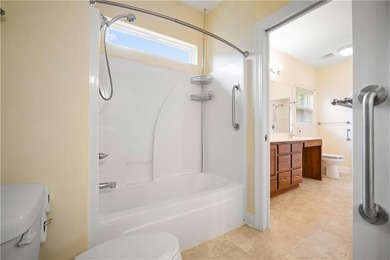 VRM: SELLER WILL ENTERTAIN BETWEEN $399,000 - $410,000. The list