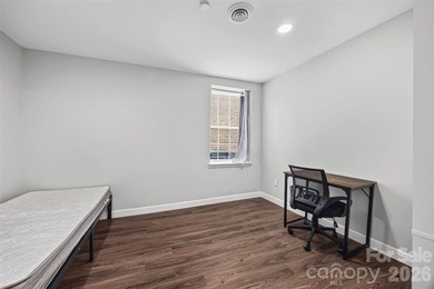 Turnkey student housing investment near USC-Union, fully leased - photo 22
