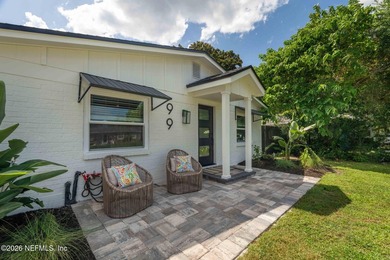 Live the Ponte Vedra Beach lifestyle in this beautifully updated - photo 4