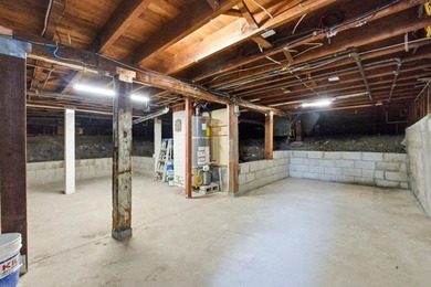 Discover a remarkable investment opportunity nestled in the - photo 25