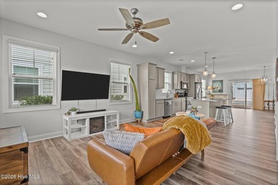 Welcome to easy coastal living in the award-winning RiverLights - photo 8