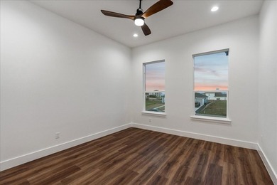 Welcome to your Waterfront coastal dream home on half acre lot - photo 29