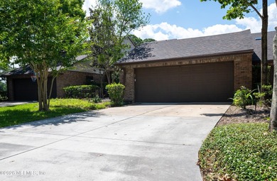 Rare opportunity in Eastpointe of Hidden Hills! This spacious - photo 2