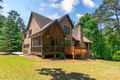 Welcome to your own private Georgia retreat. Nestled behind 600 - photo 5