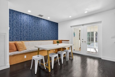 Tucked on an oversized double lot minutes from the beach, this 4 - photo 10