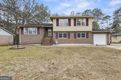 Lake Home For Sale in Macon, Georgia