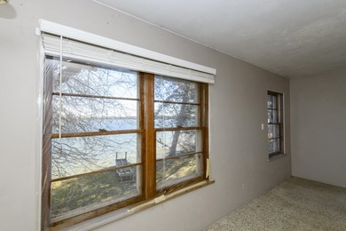 Don't miss out on owning this property with 100' of lake - photo 19
