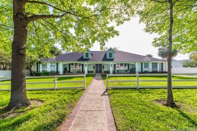 Country manor in the middle of 782*OH-NINE*! Exceptional home