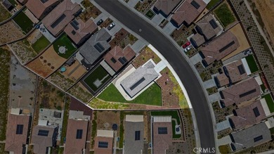 Please contact listing agent Sandra Escudero prior to showing - photo 33