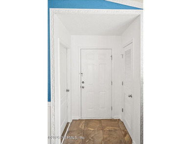 Luxurious upgrades + low maintenance + a water view!! You will - photo 4