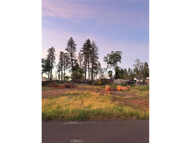 Oroville Lake Lot Active Under Contract in Paradise California