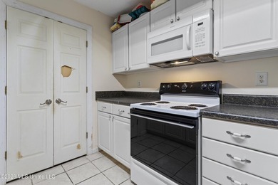 Welcome to 7020 Red Bud Lane in the highly sought-after Ocean - photo 9
