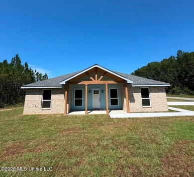 ELEGANT NEW CONSTRUCTION WITH CUSTOM DETAILS! Welcome to this - photo 2