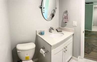 Luxuriously Renovated Waterfront Living in East Boca Raton - photo 16