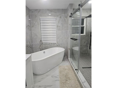 Modern heated pool and spa 4/2 Single-story residence in PGA - photo 17