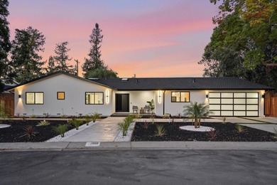 Stunning Fully Reimagined Luxury Residence in One of Los Altos - photo 1