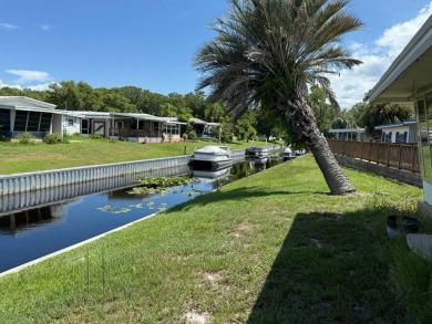 Mid Florida Lakes Home For Sale in Leesburg Florida