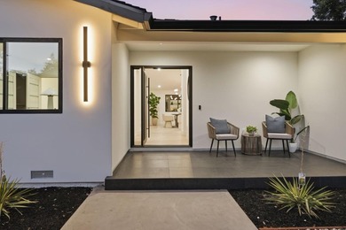 Stunning Fully Reimagined Luxury Residence in One of Los Altos - photo 4
