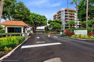 Luxuriously Renovated Waterfront Living in East Boca Raton - photo 32
