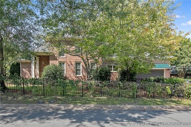 Beautiful executive home in historic Haymount located on a