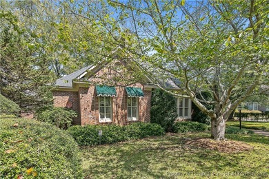 Beautiful executive home in historic Haymount located on a