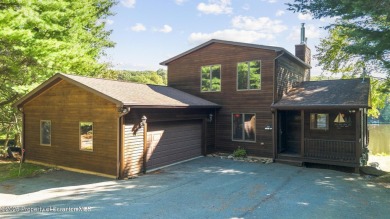 Lake Home For Sale in Lake Ariel, Pennsylvania