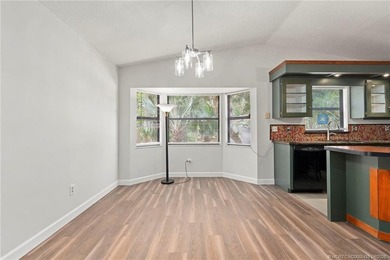 Country Cutie! Lovely 3 bed 2 bath lake front home situated on - photo 11
