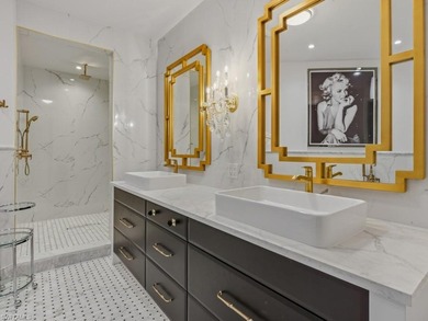 A RARE DOWNTOWN NAPLES OFFERING-Completely renovated, 1-mile to - photo 20
