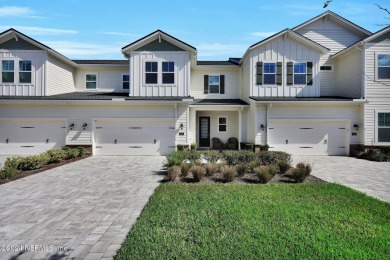 (private lake, pond, creek) Townhome/Townhouse For Sale in Ponte Vedra Florida