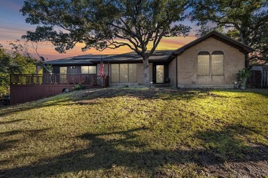 Lake Waco Home For Sale in Woodway Texas
