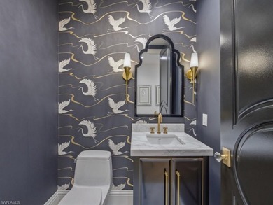 A RARE DOWNTOWN NAPLES OFFERING-Completely renovated, 1-mile to - photo 32
