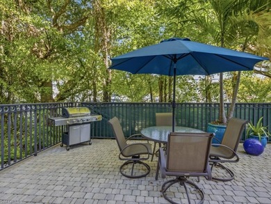 A RARE DOWNTOWN NAPLES OFFERING-Completely renovated, 1-mile to - photo 39