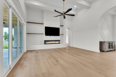 Stunning New Construction in Kinderlou Forest Golf Club - - photo 8