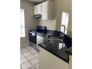 Spacious 1,037 Sq. Ft. Condo with Loft - Prime Location Near the - photo 9