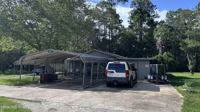 Investor Special with Three Income-Producing Units on Two - photo 2