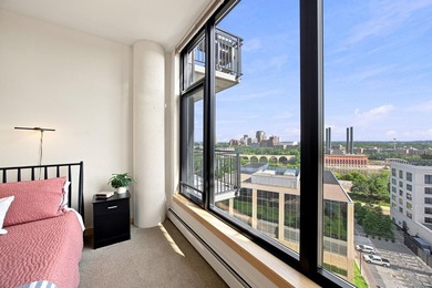 Wake up to one of the most iconic views in Minneapolis - photo 15