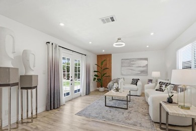 NORTH-EAST FACING Elegantly Updated HOME with FEEL-GOOD Factor - photo 1